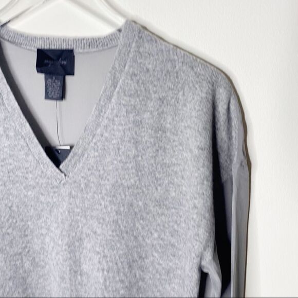 Magaschoni Grey Wool Silk Pullover V-Neck Sweater - Picture 4 of 10